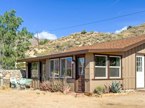 Photo of 10505 Hess Boulevard, Morongo Valley, CA 92256 (MLS # 219146443PS)
