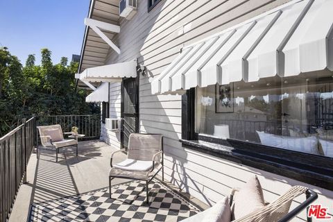 Photo of 211 S Burlington Avenue, Los Angeles, CA 90057 (MLS # 26661087)
