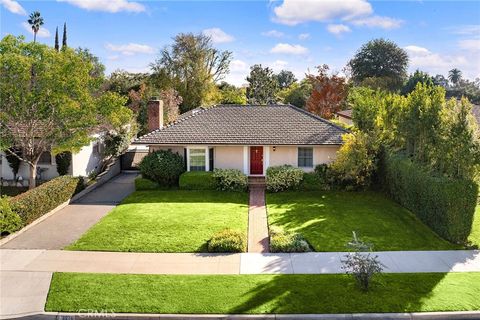 Photo of 2270 Brentford Rd Rd, San Marino, CA 91108 (MLS # WS25269541)