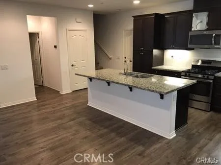 Chino, California 91710, United States, 2 Bedrooms Bedrooms, ,3 BathroomsBathrooms,Residential,Active,228157