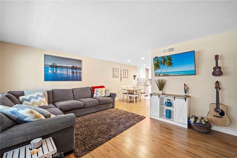 2404 Niagara Costa Mesa CA 92626