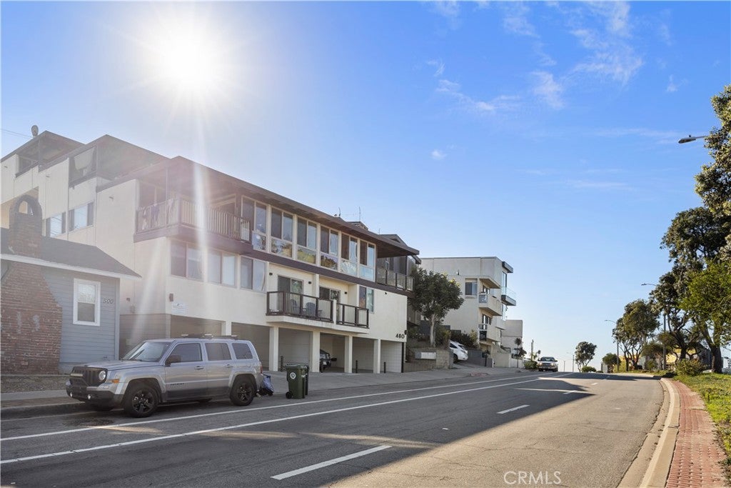 480 Rosecrans Avenue