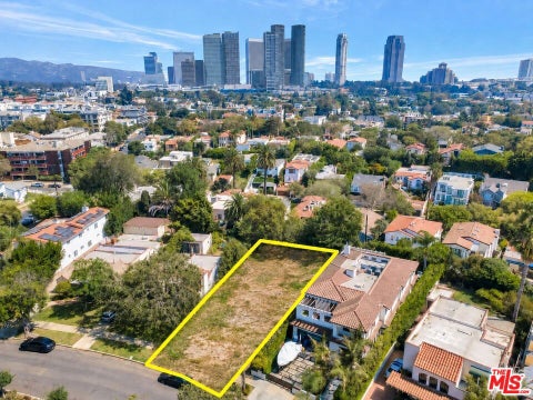 Photo of 1914 Westholme Avenue, Los Angeles, CA 90025 (MLS # 26876519)