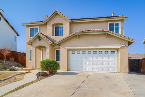 Photo of 13674 Buena Vista, Hesperia, CA 92344 (MLS # IV25276598)