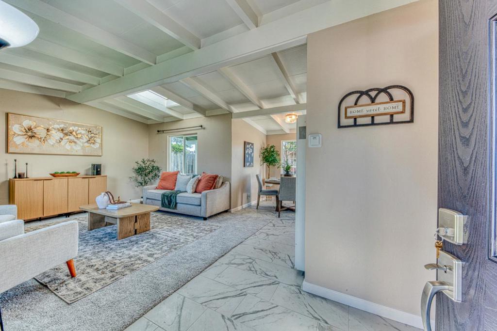 23 Harryette Drive