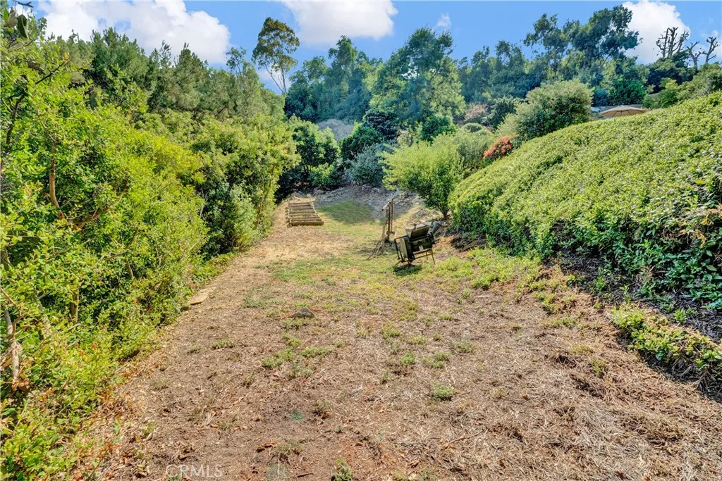 Rolling Hills, California 90274, United States, 5 Bedrooms Bedrooms, ,6 BathroomsBathrooms,Residential,Active,32156