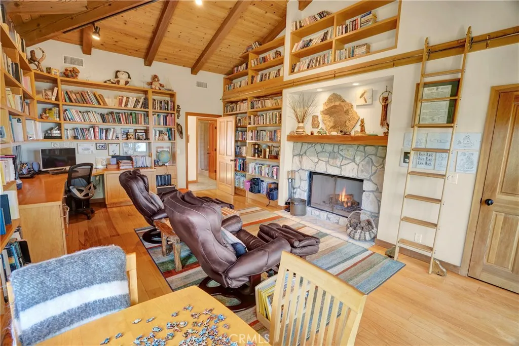 Rolling Hills, California 90274, United States, 5 Bedrooms Bedrooms, ,6 BathroomsBathrooms,Residential,Active,32156