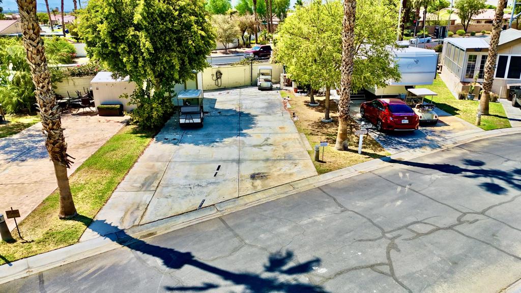 84136 Avenue 44 549