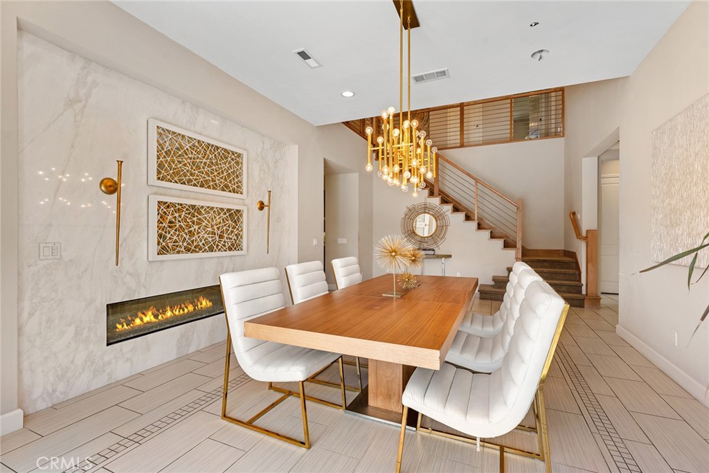 8314 Mariposa Court