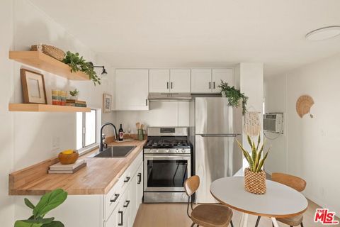 Photo of 11250 Playa Street #82, Culver City, CA 90230 (MLS # 26750463)