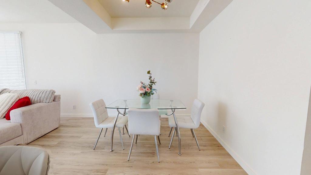 401 S El Cielo Road 22