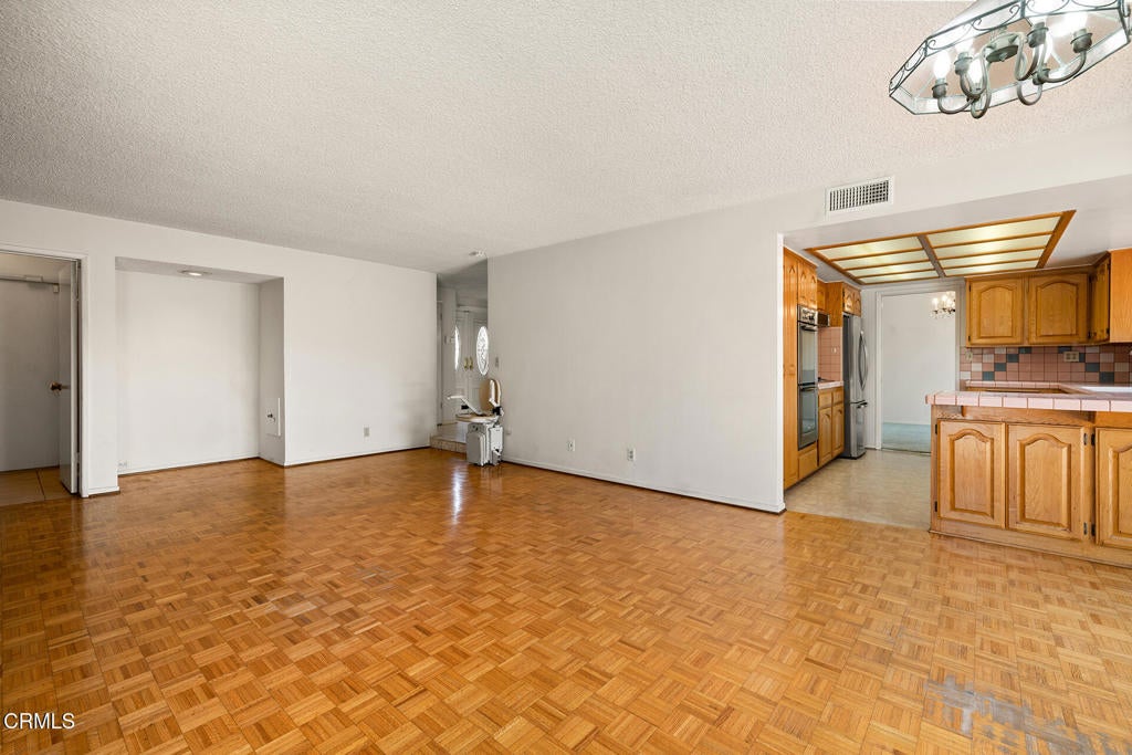 16452 Whittier Lane