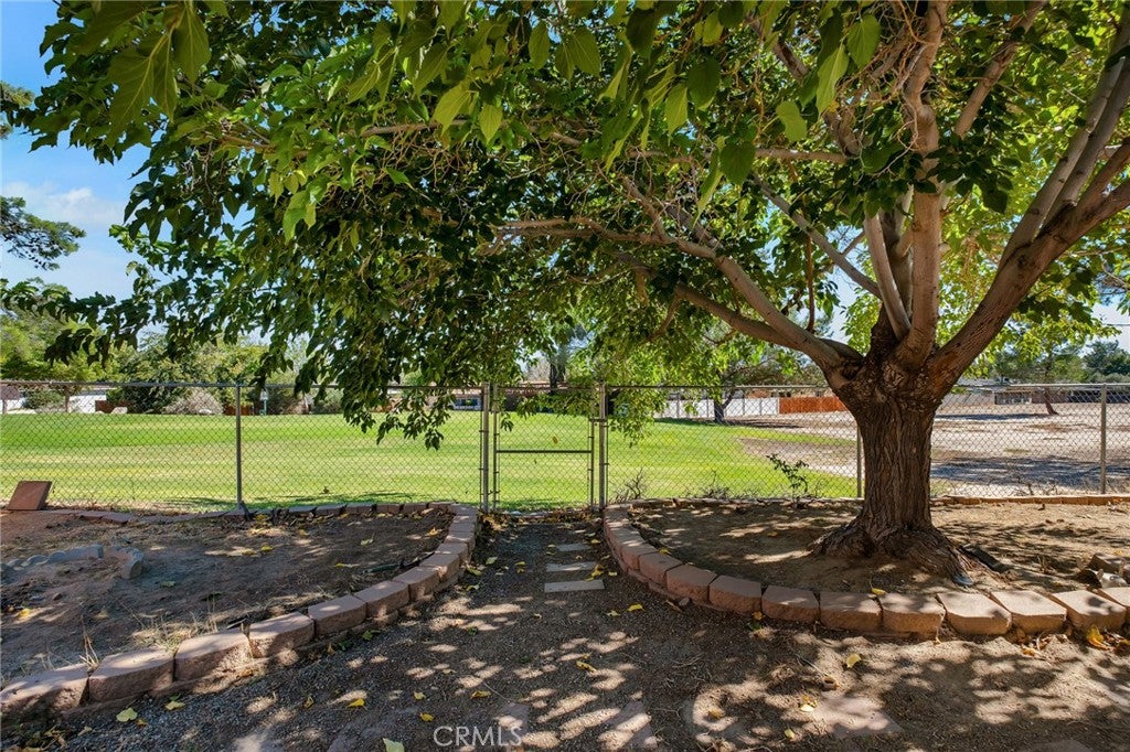 13887 Oakmont Drive