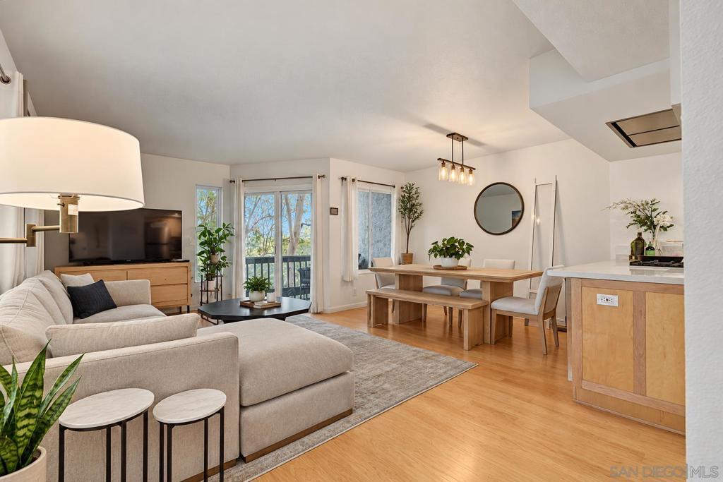 7077 Camino Pacheco