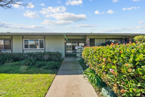 Photo of 66 W Garden Green, Port Hueneme, CA 93041 (MLS # V1-39454)