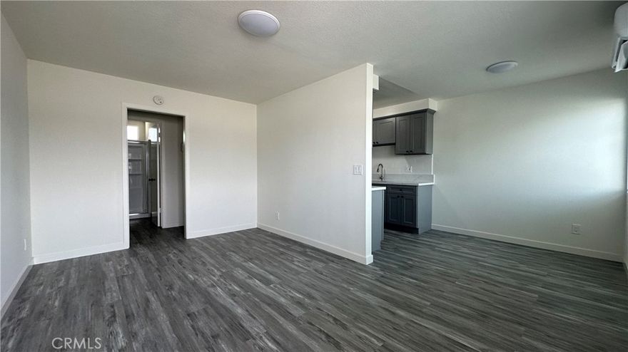This comfortable 1-bedroom, 1-bathroom unit on the 2nd Floor in Alhambra offers the perfect blend of suburban tranquility and urban convenience, making it an ideal choice for those seeking a wide range of amenities and attraction. Unit includes one designated parking space for your convenience. Onsite laundry room available for residents. Water and Trash Removal are all covered, making life a little easier. This unit is conveniently located to many food options, Alhambra Golf Course and Almansor Park. Don’t miss your chance to call this charming unit your new home. We accept Section 8. Contact us today to schedule a viewing!