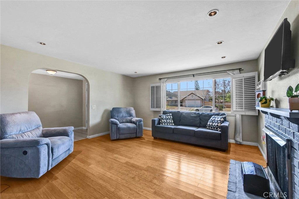 437 Portola
