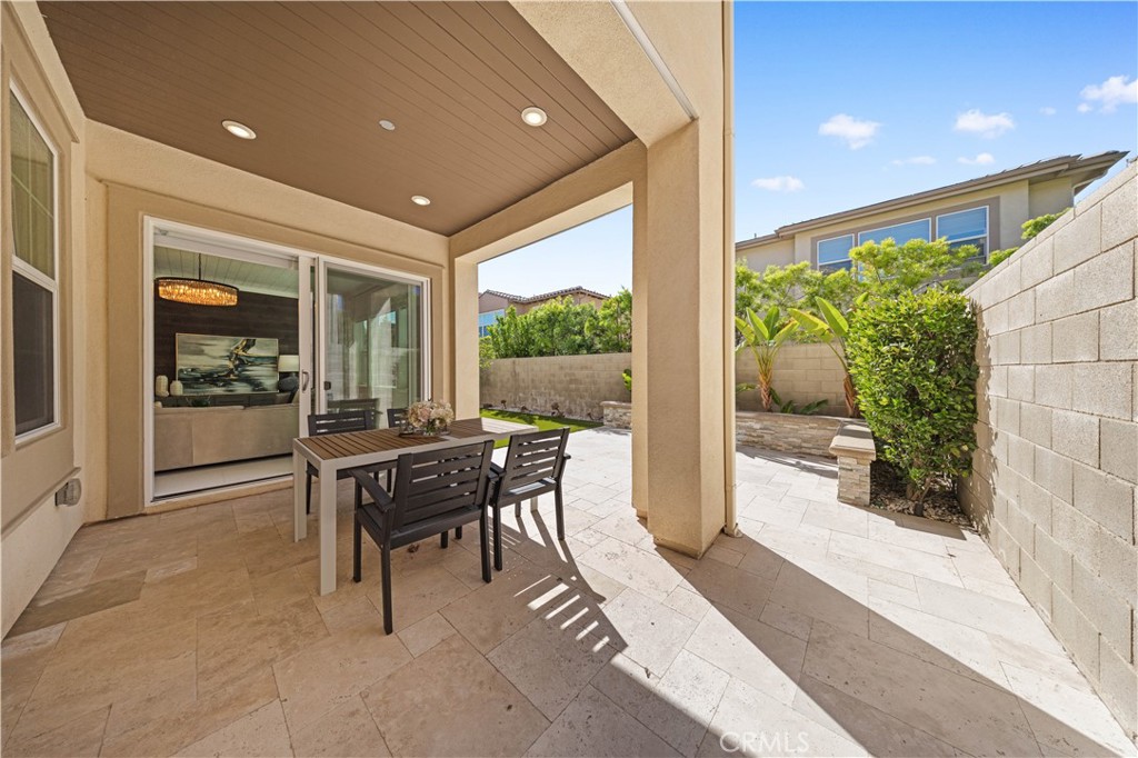 Irvine, California, 92618, United States, 4 Bedrooms Bedrooms, ,5 BathroomsBathrooms,Residential,Active,2027825