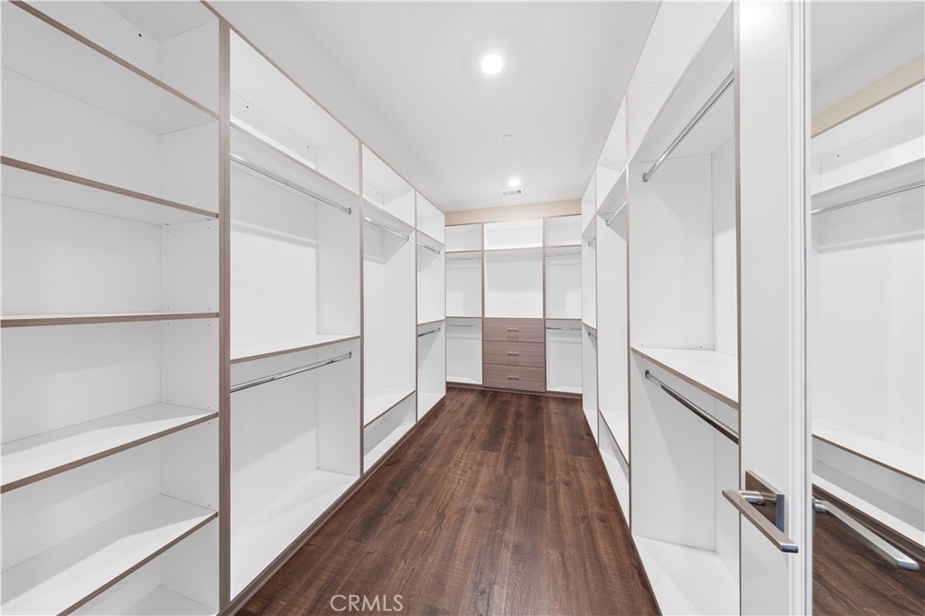 Irvine, California, 92618, United States, 4 Bedrooms Bedrooms, ,5 BathroomsBathrooms,Residential,Active,2027825