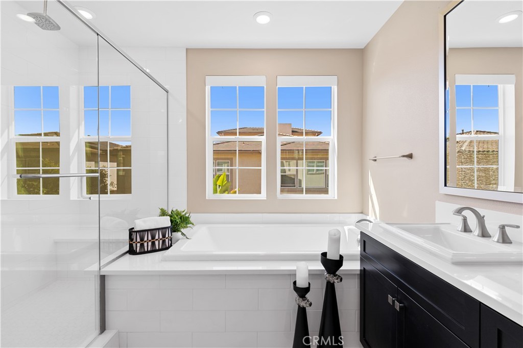 Irvine, California, 92618, United States, 4 Bedrooms Bedrooms, ,5 BathroomsBathrooms,Residential,Active,2027825