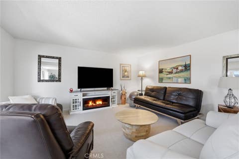 Tiny photo for 2558 Seahorse Avenue, Ventura, CA 93001 (MLS # SC26152818)