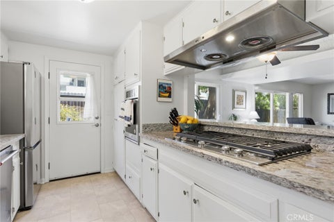 Tiny photo for 2558 Seahorse Avenue, Ventura, CA 93001 (MLS # SC26152818)