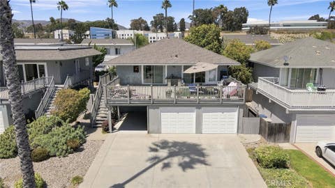 Photo of 2558 Seahorse Avenue, Ventura, CA 93001 (MLS # SC26152818)