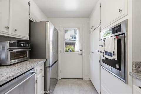 Tiny photo for 2558 Seahorse Avenue, Ventura, CA 93001 (MLS # SC26152818)