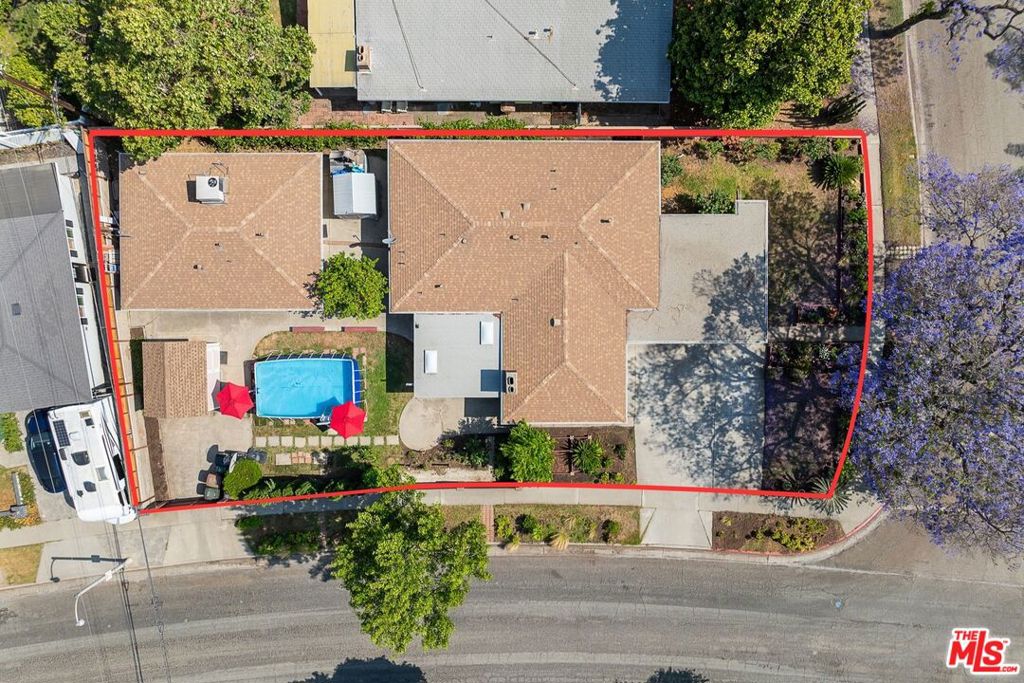 720 Maertin Lane