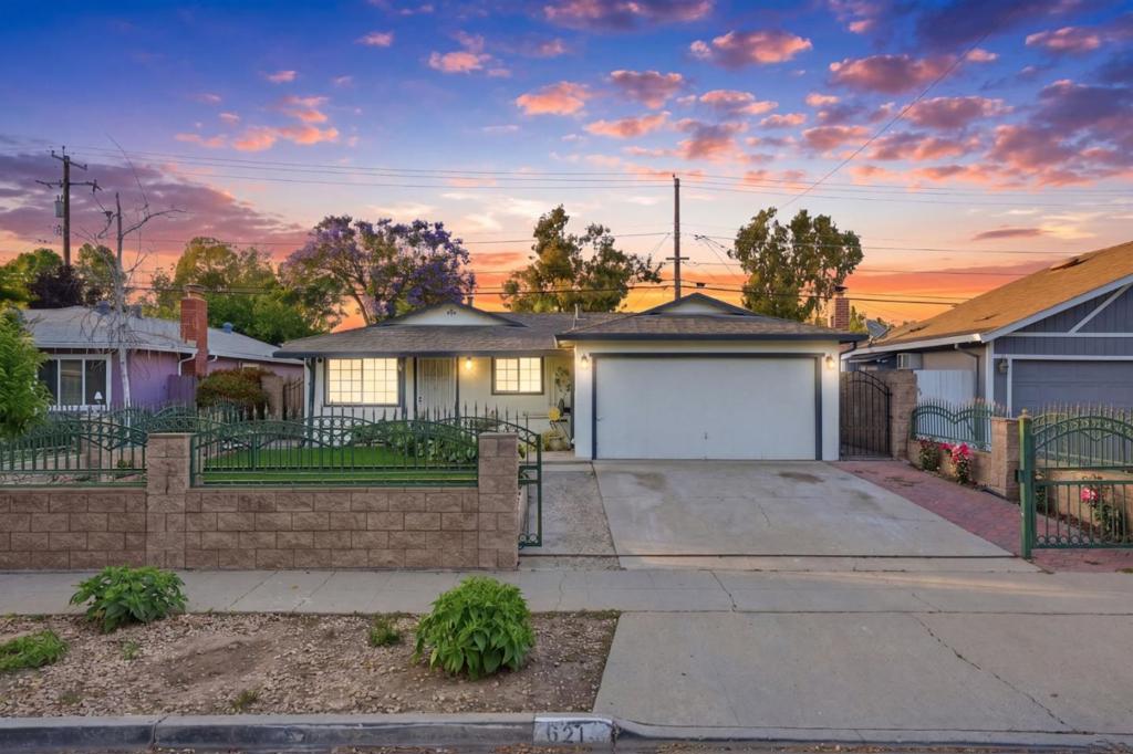621 Serenade Way