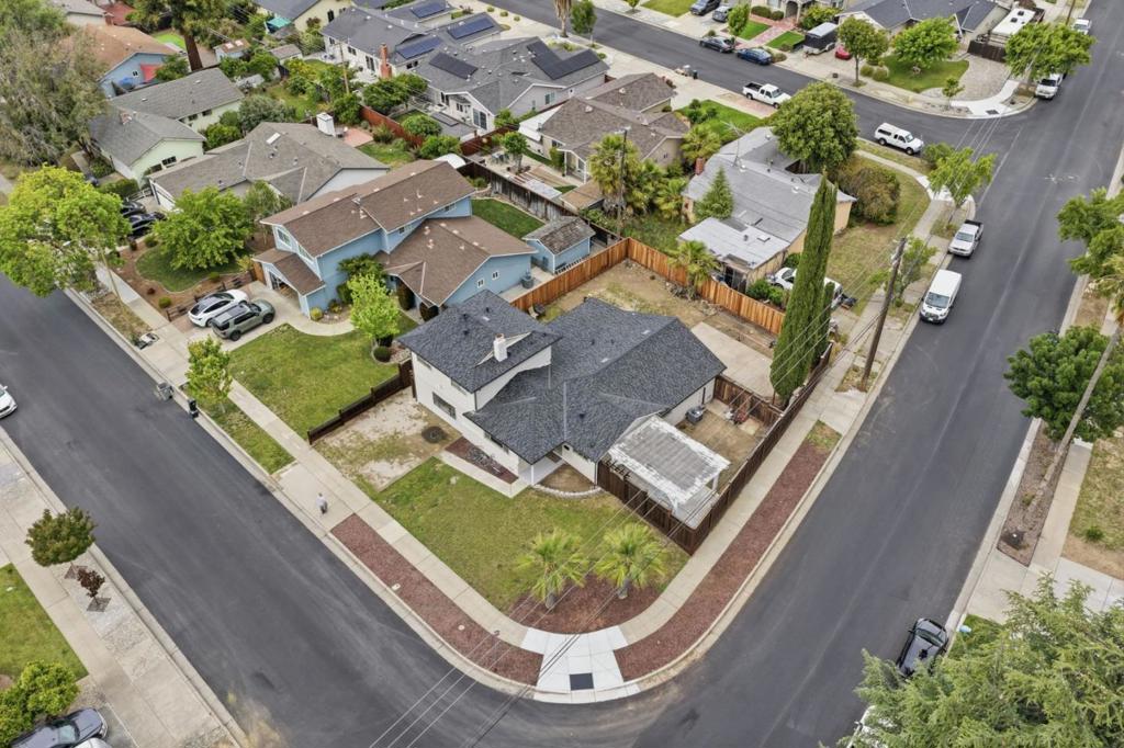 4940 Mary Jane Way
