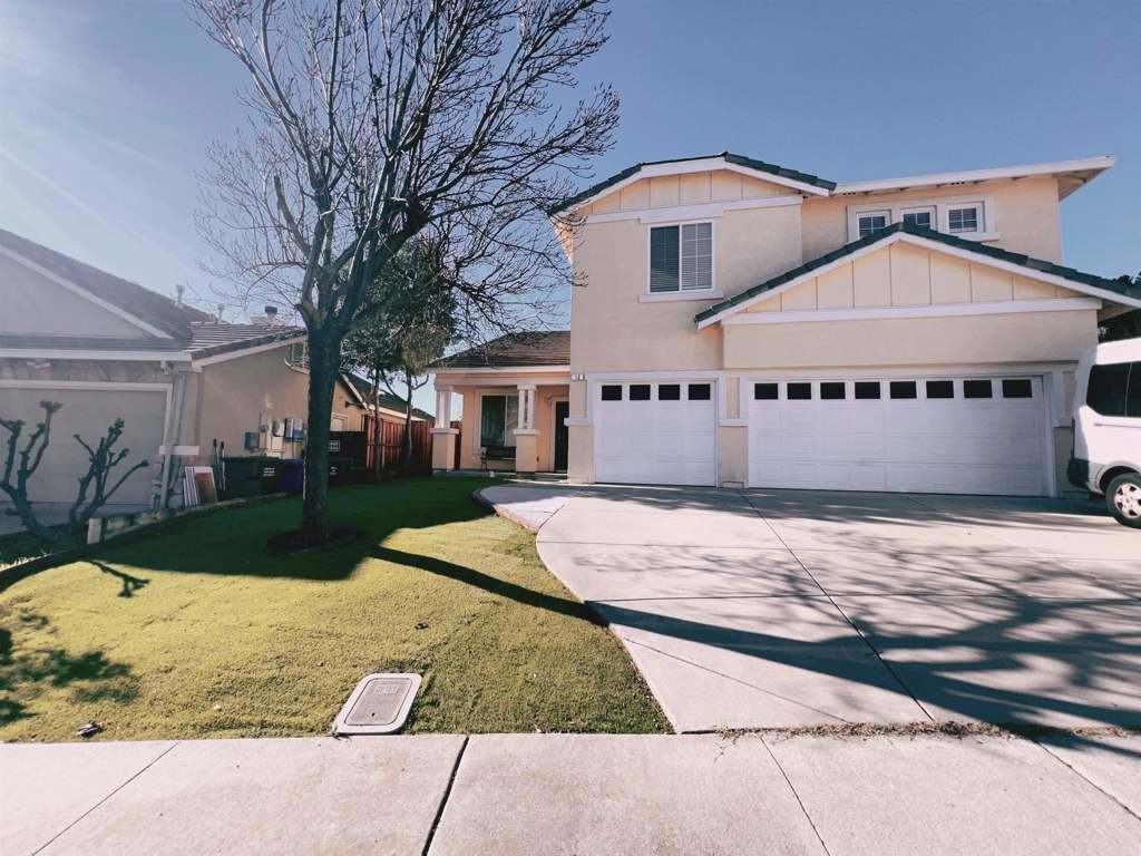 Photo of 19 Quartz Court Ct, Pittsburg, CA 94565 (MLS # 41121131)