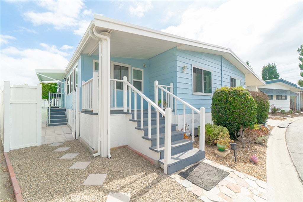 3595 Santa Fe #36