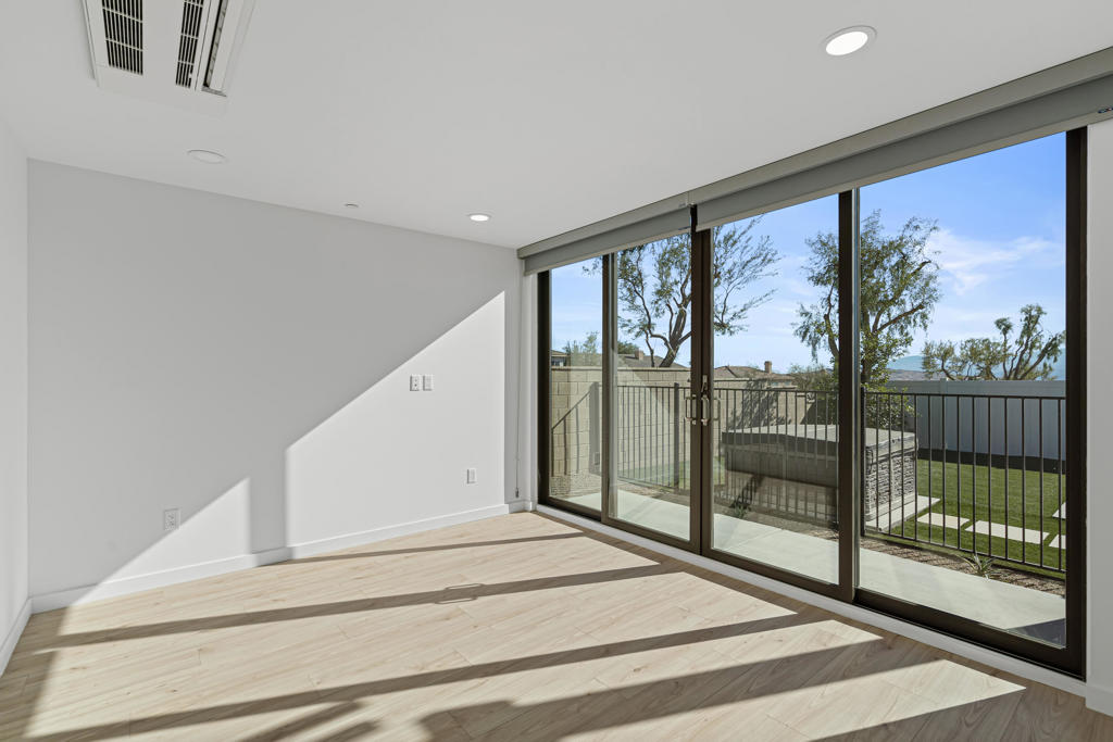 Vista Hacienda - Residential