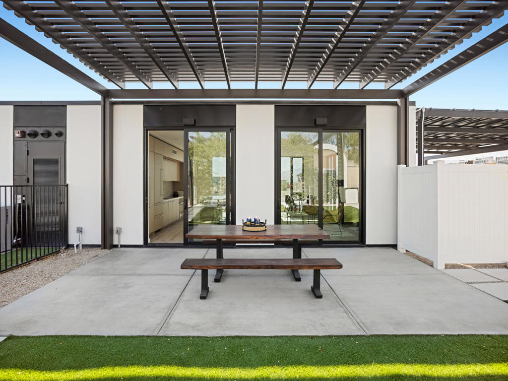 Vista Hacienda - Residential