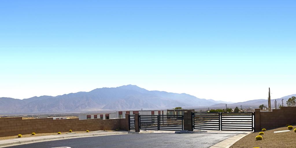 Vista Hacienda - Residential