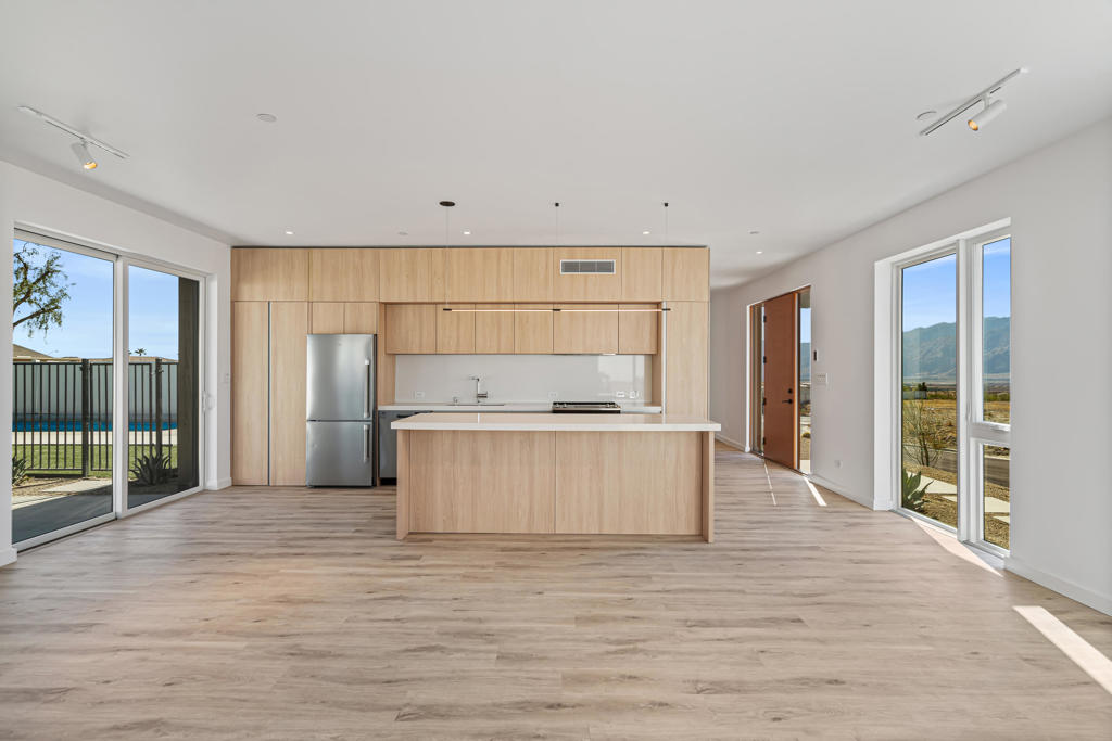 Vista Hacienda - Residential