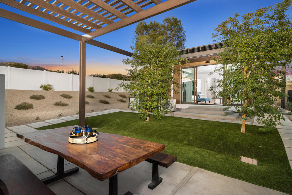 Vista Hacienda - Residential