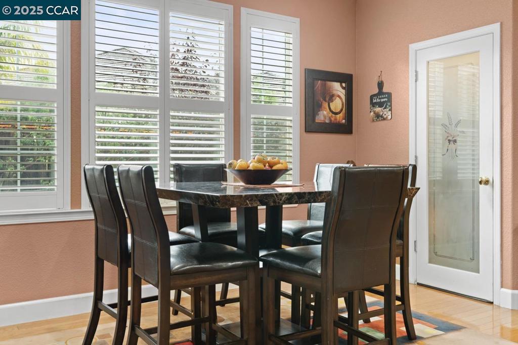 CRYSTYL RANCH - Residential