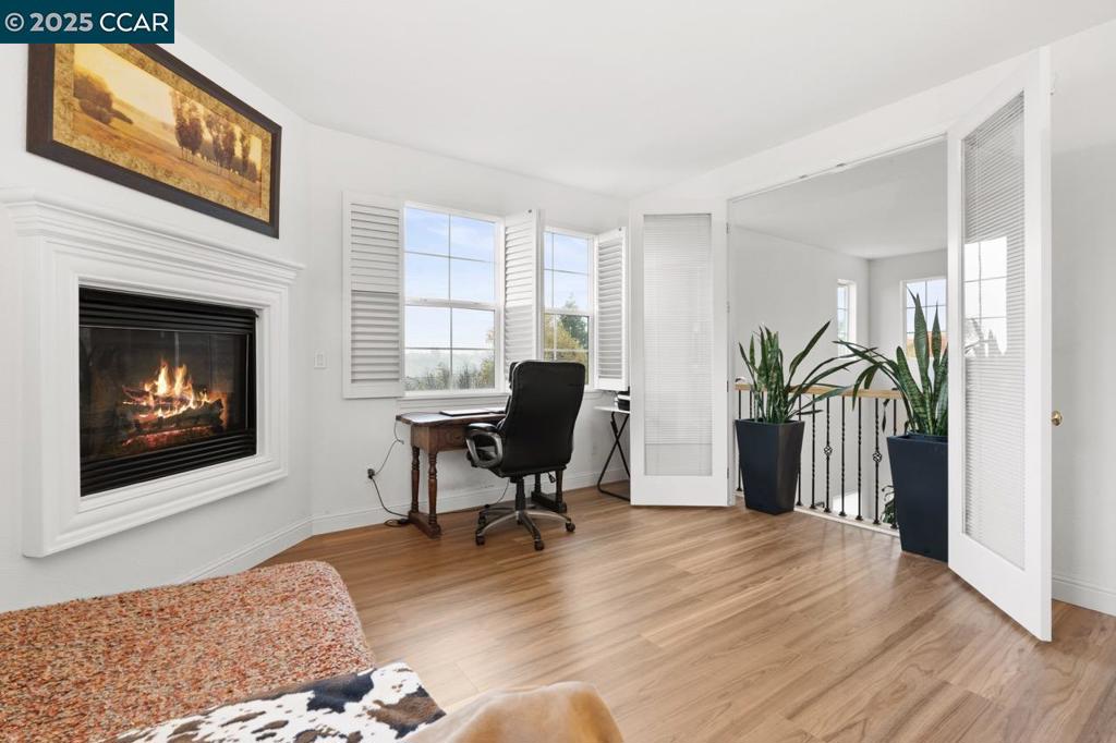 CRYSTYL RANCH - Residential