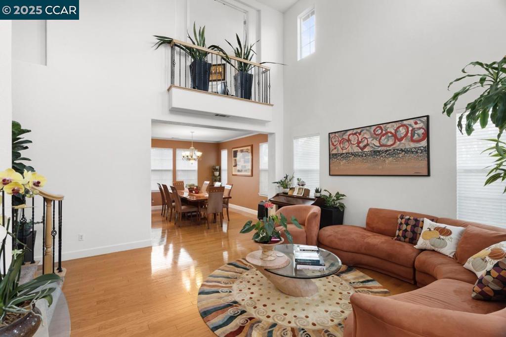 CRYSTYL RANCH - Residential