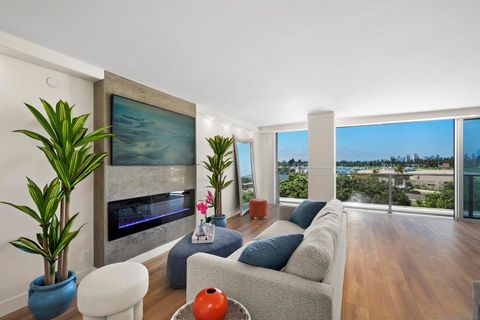 1820 Avenida del Mundo 208 Coronado CA 92118