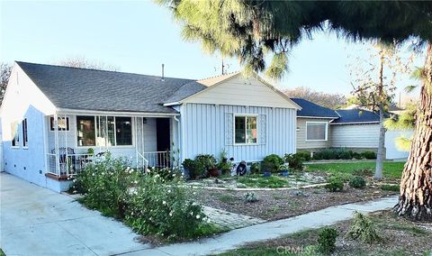 3913 Knoxville Avenue Long Beach CA 90808