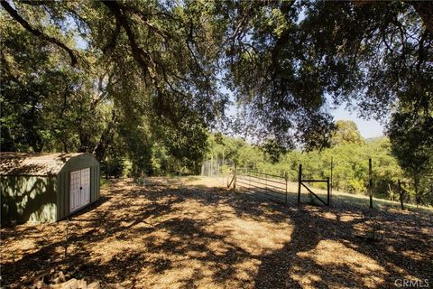 Tiny photo for 13615 Old Morro Road, Atascadero, CA 93422 (MLS # NS26108543)