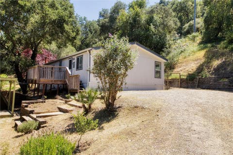 Photo of 13615 Old Morro Road, Atascadero, CA 93422 (MLS # NS26108543)
