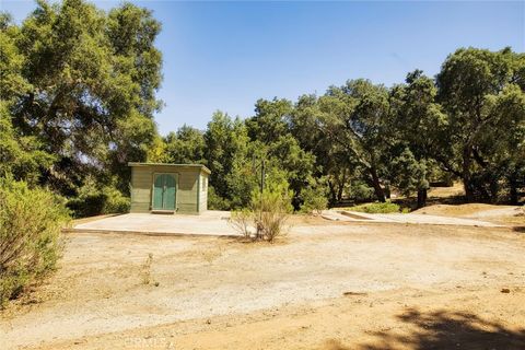 Tiny photo for 13615 Old Morro Road, Atascadero, CA 93422 (MLS # NS26108543)