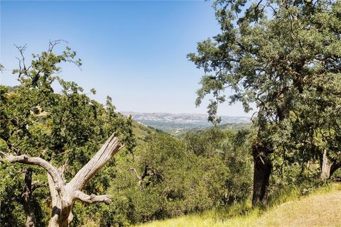 Tiny photo for 13615 Old Morro Road, Atascadero, CA 93422 (MLS # NS26108543)