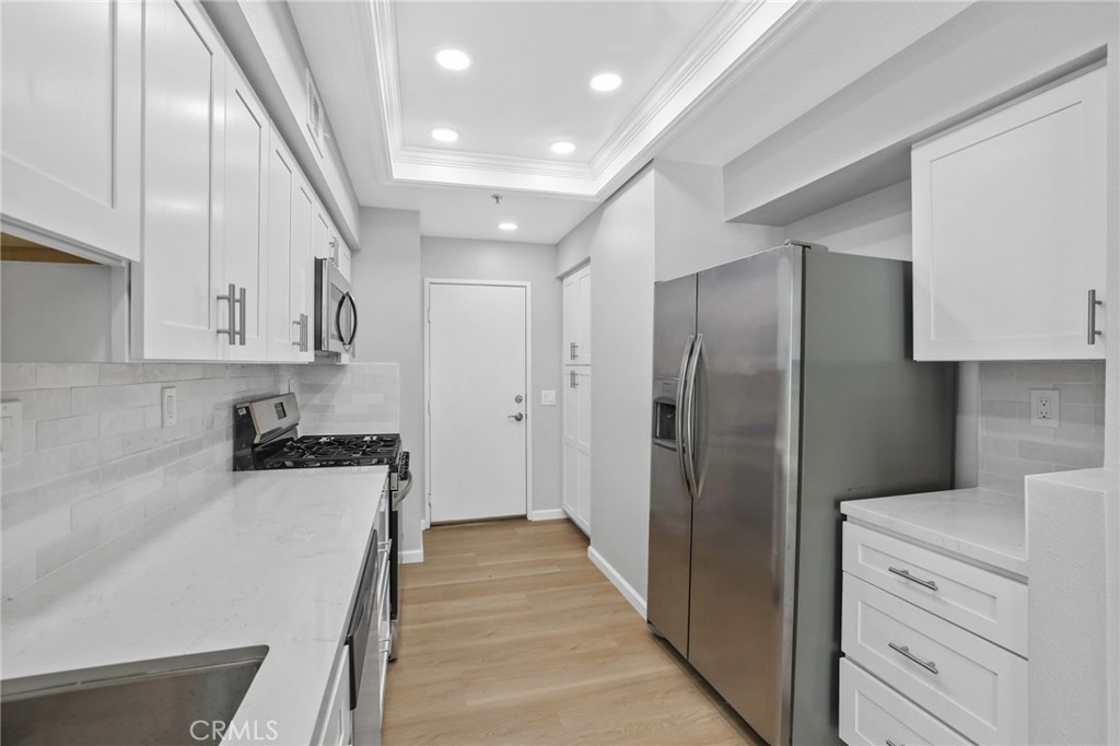 41 Breakers Lane