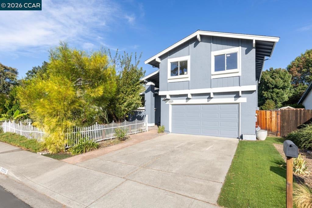 2225 Sierra Ct