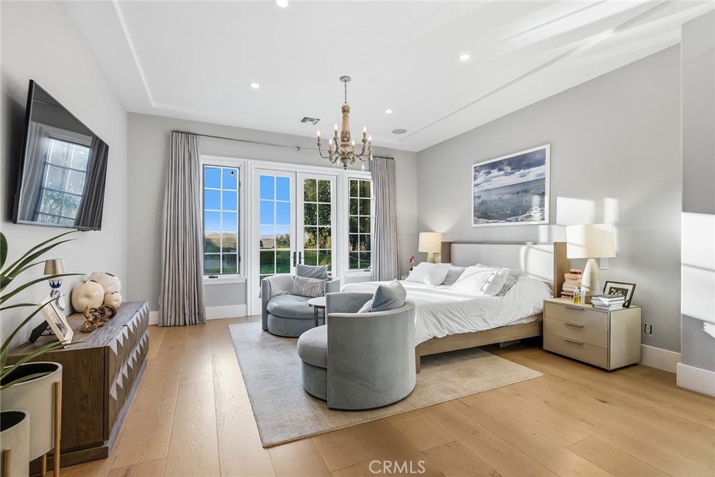Calabasas, California, 91302, United States, 5 Bedrooms Bedrooms, ,6 BathroomsBathrooms,Residential,Active,2045696